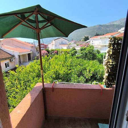Guesthouse Lautasevic Petrovac Exterior foto