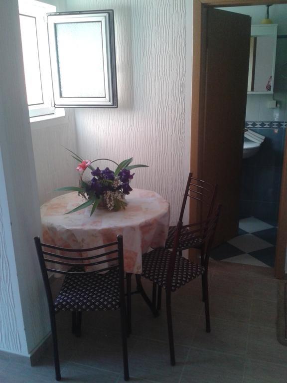 Guesthouse Lautasevic Petrovac Exterior foto