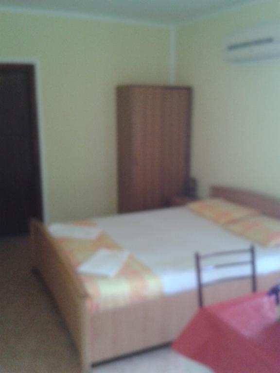 Guesthouse Lautasevic Petrovac Exterior foto