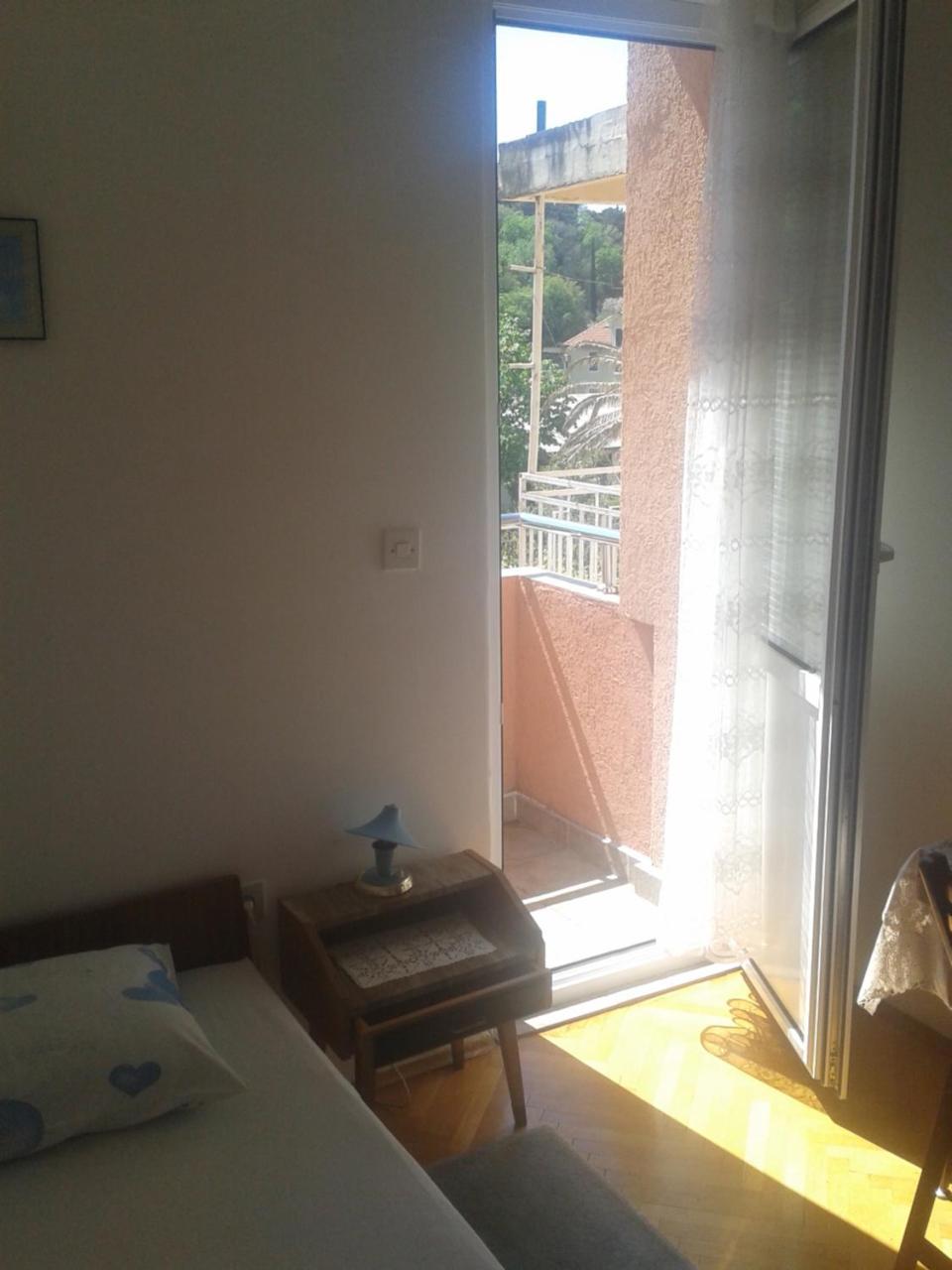 Guesthouse Lautasevic Petrovac Exterior foto